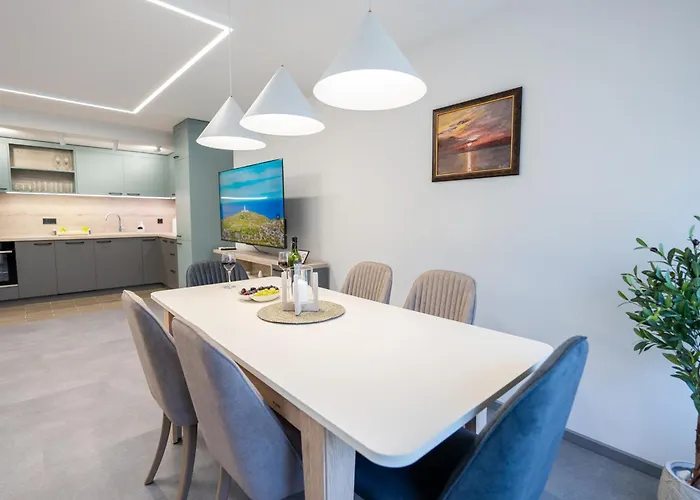 Arni Aparts Велинград